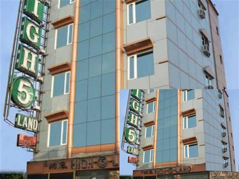 Hotel High 5 Land Delhi  Exterior photo